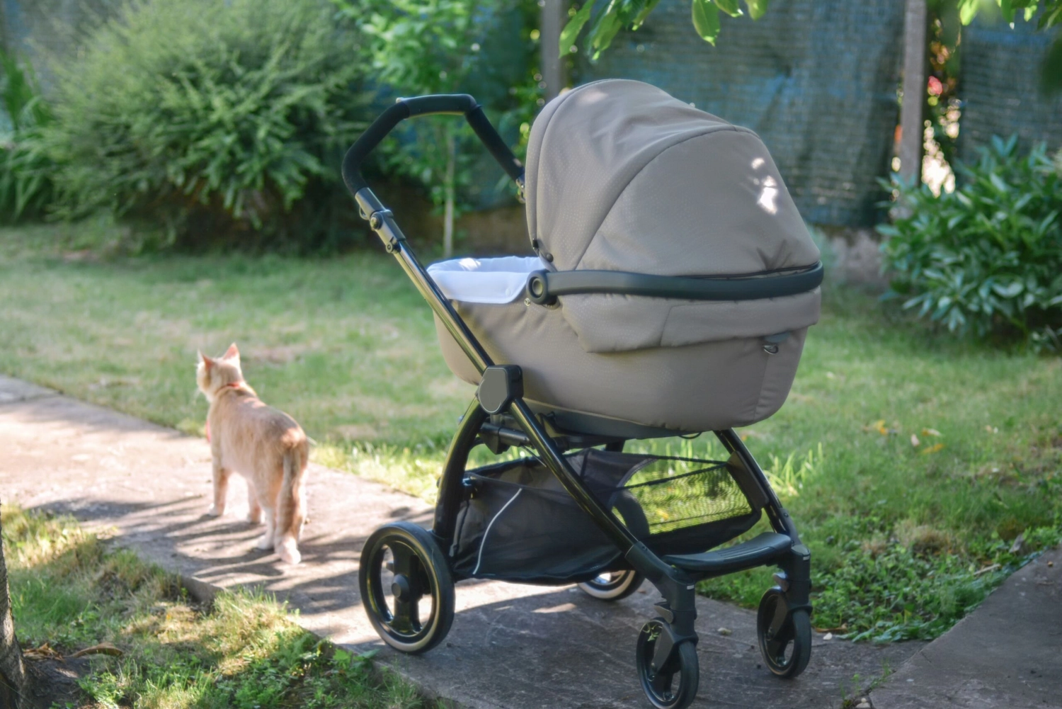 Sommer-Gefahr: So schützt du dein Baby vor Überhitzung im Kinderwagen