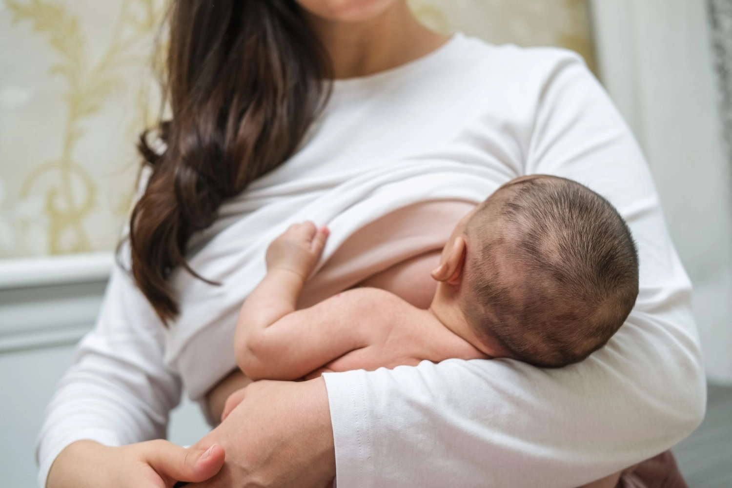 Stillen lernen: Die wichtigsten Tipps für entspannte Stillmahlzeiten von Anfang an