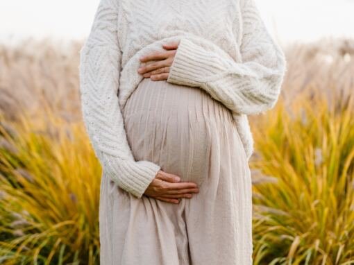 Die 7 Umstandsmode-Basics, die du wirklich brauchst – und welche du dir sparen kannst